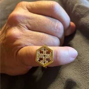 Tory Burch Hexa ring size 7